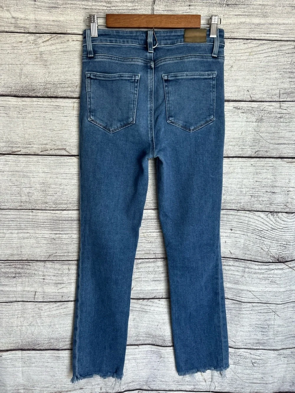Paige Cindy straight leg jeans raw hem size 26